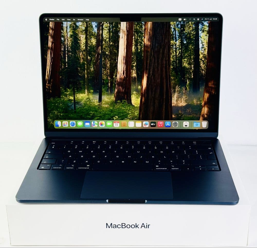 Apple MacBook Air 13 M4 16RAM 256GB Midnight 94% Батерия! Гаранция!