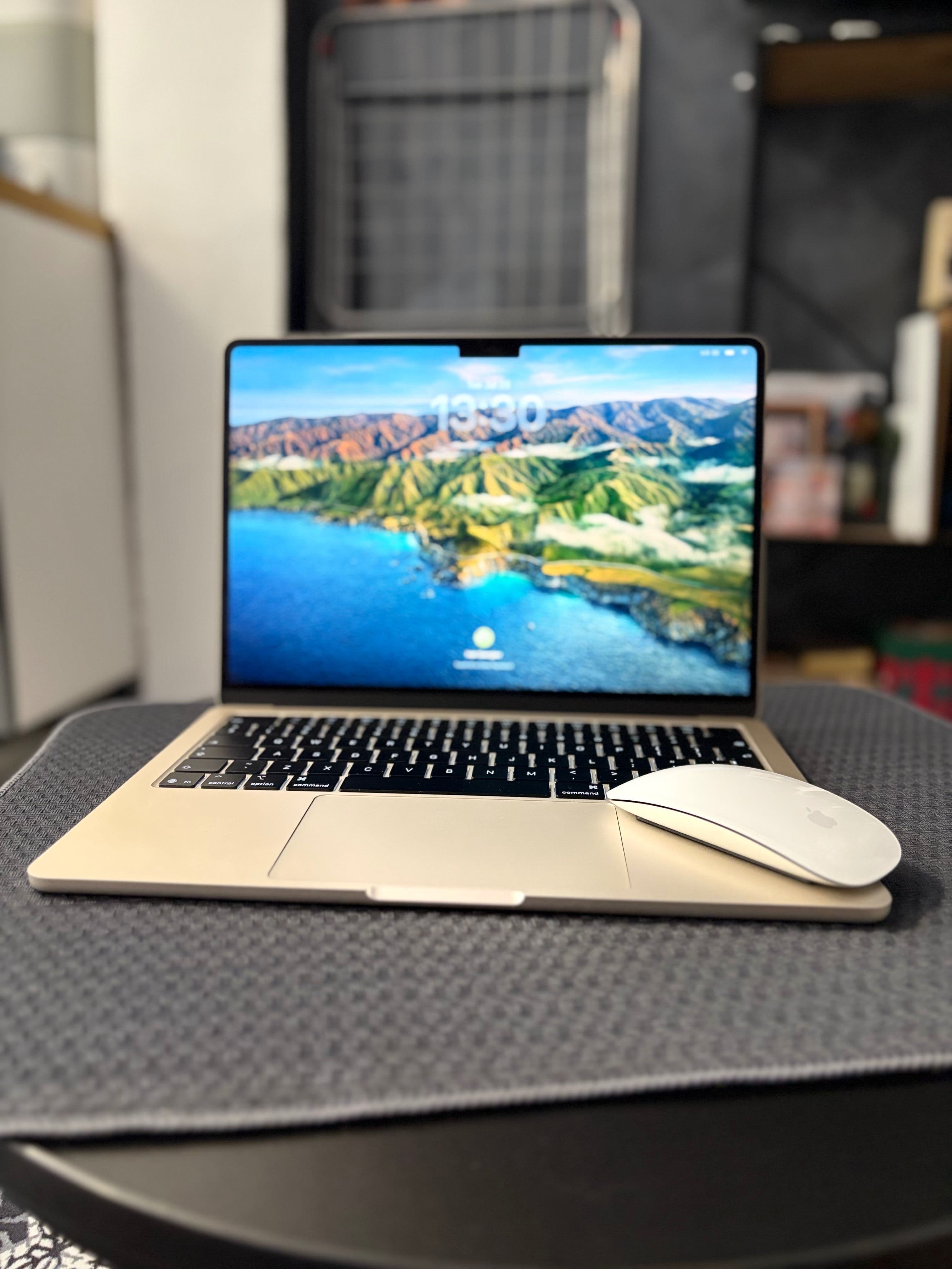 Apple Macbook Air 13 m4