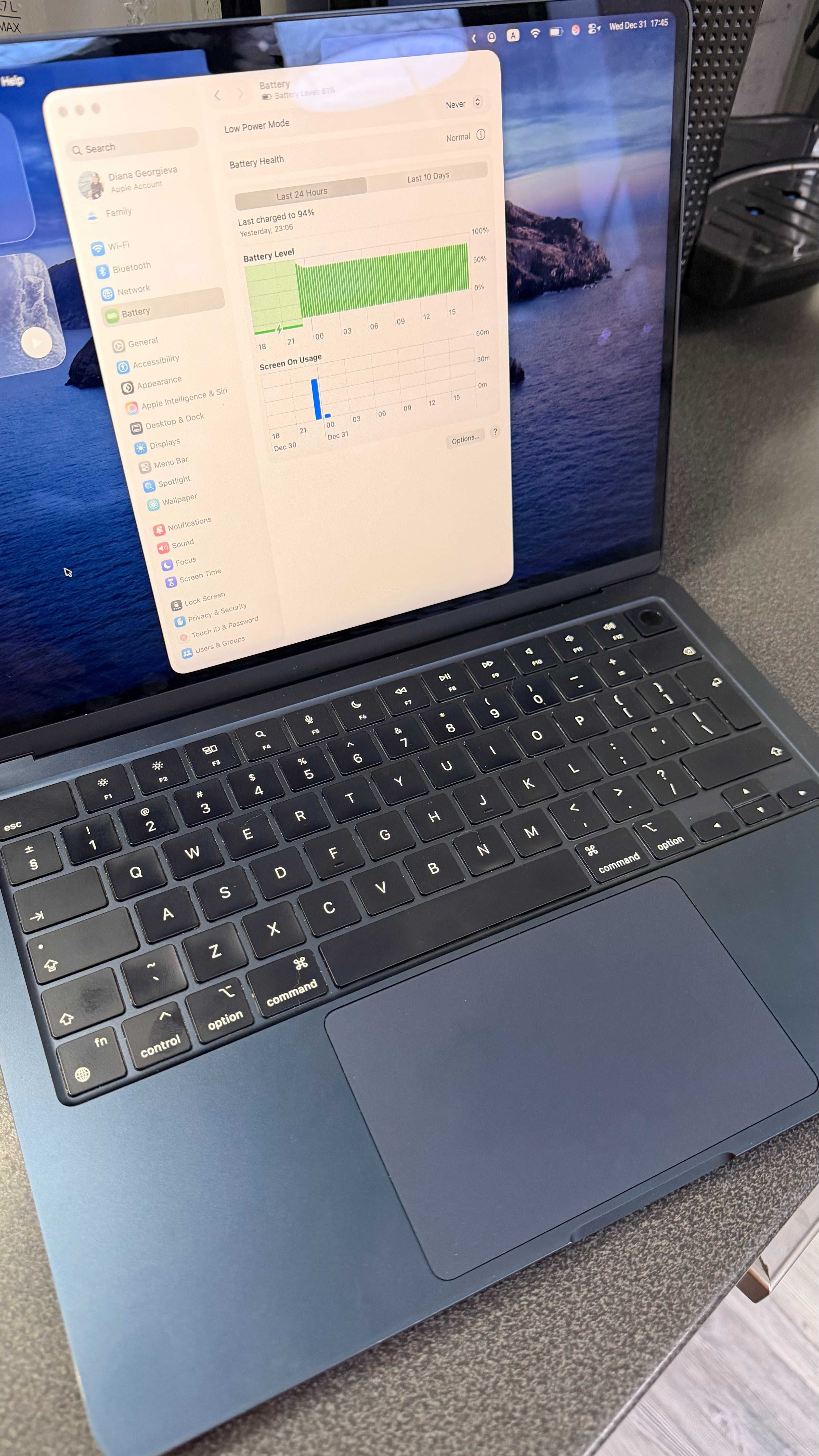 Macbook Air M2 8GB RAM 512 SSD Midnight