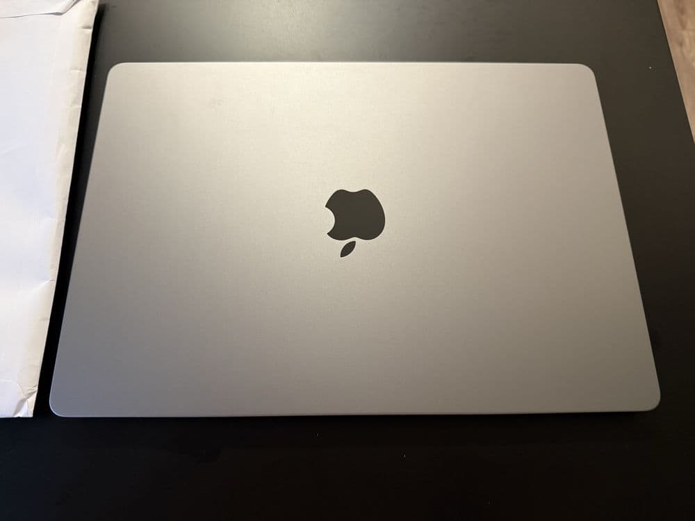 Macbook Air 15'' M2 8GB RAM 512GB SSD